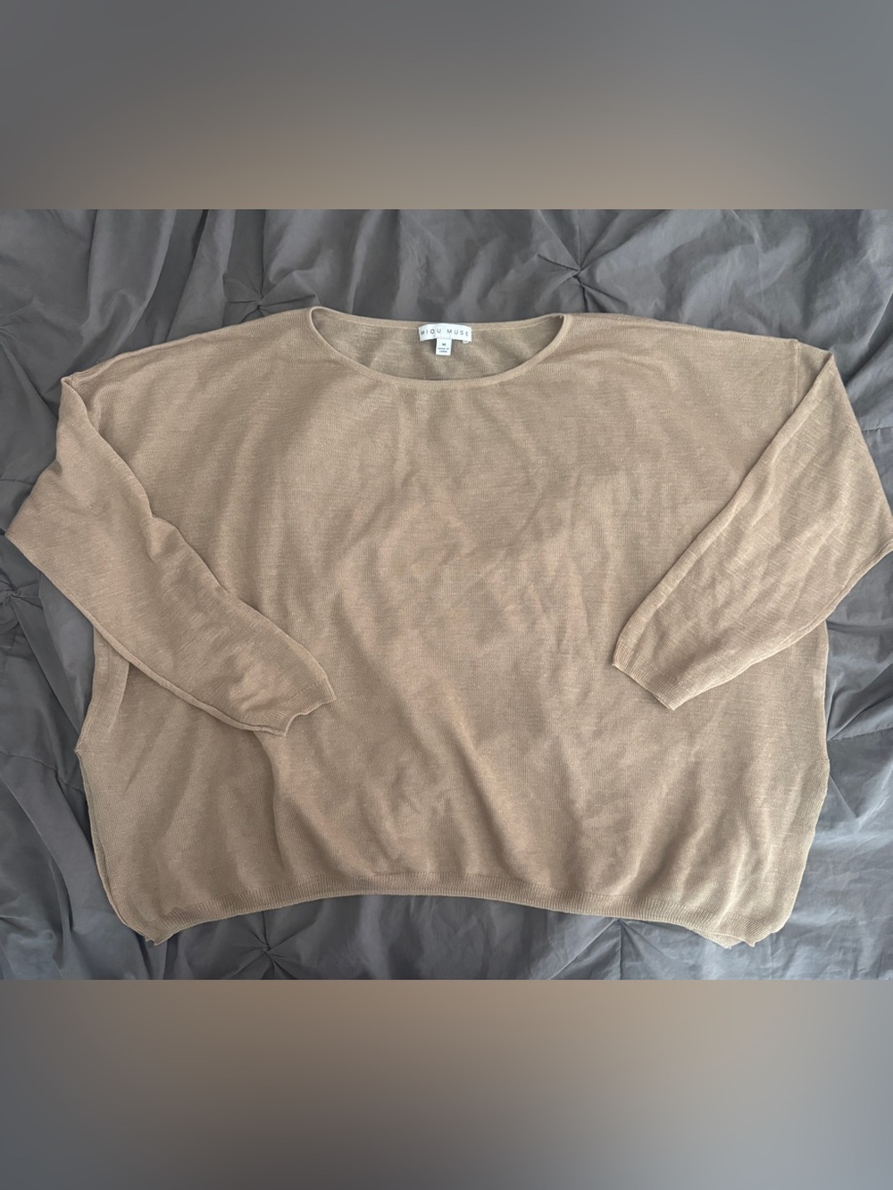 Miou Muse: Women’s Medium Tan Top.